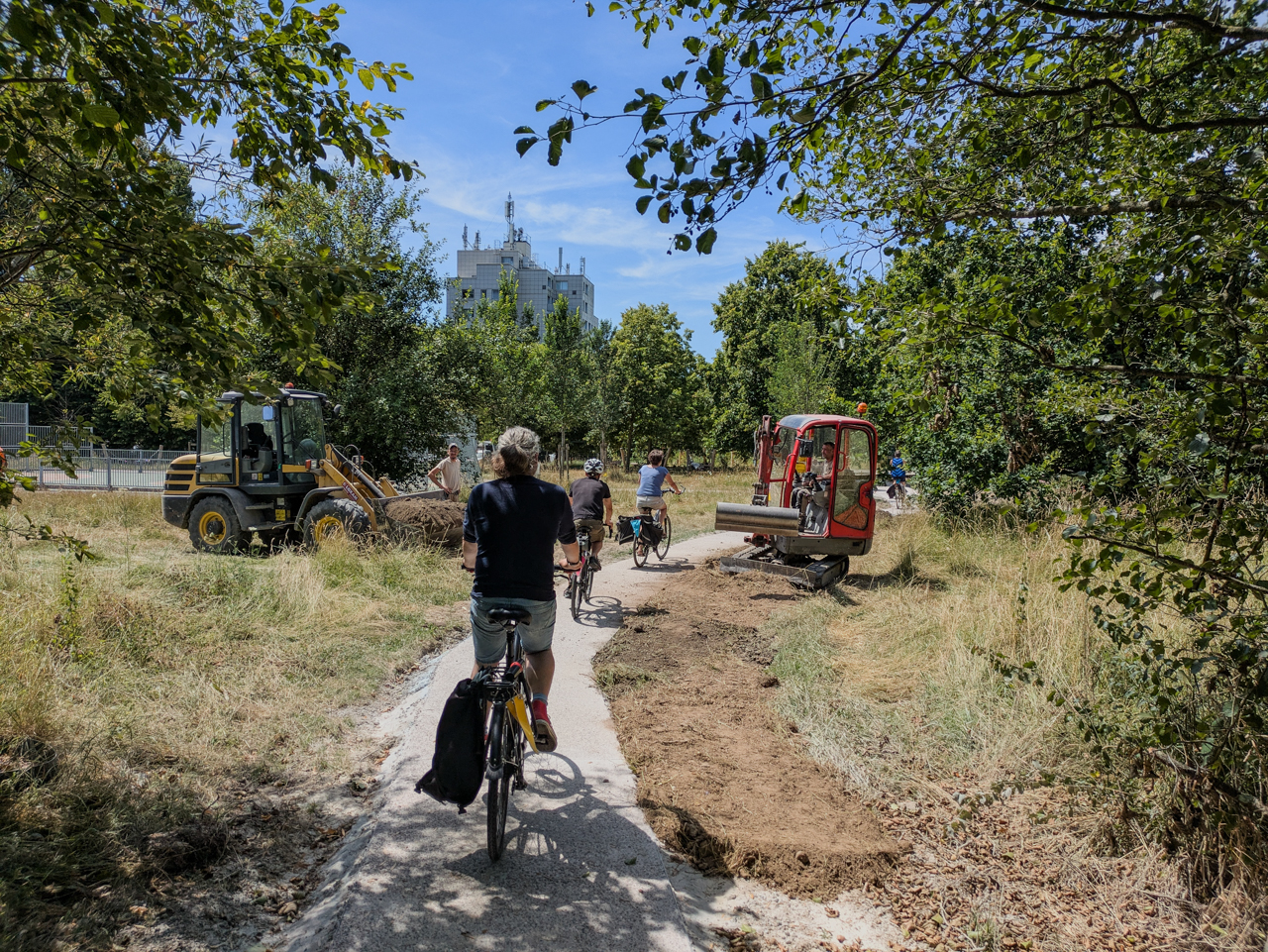 Sentier en chantier Plaine Churchill - 14h45 ©©JS